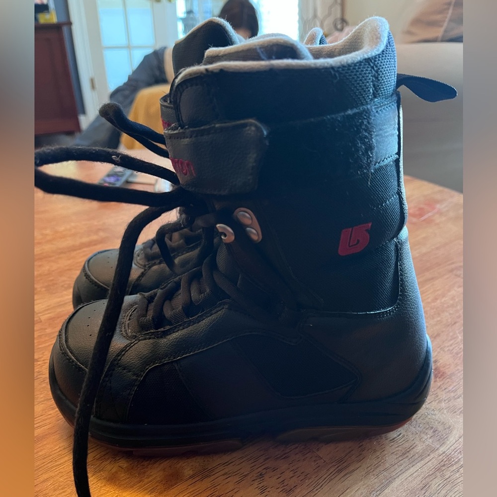 Burton Black Snowboard Boots Size 6
